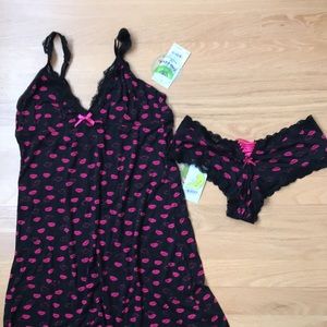 Honeydew Nightgown and Underwear NWT